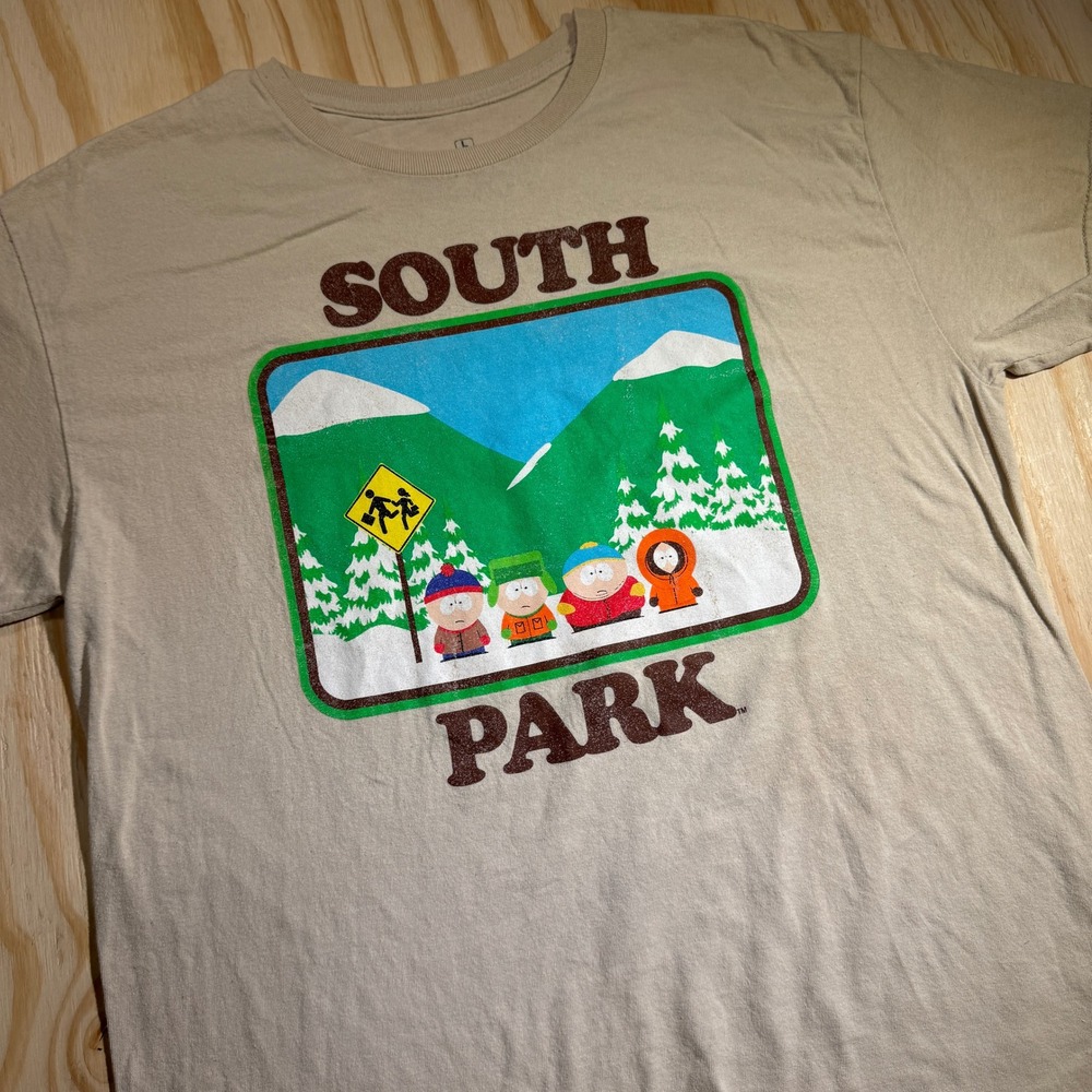 South Park Ripple Junction Graphic T-Shirt Tan Men's L Stan Kyle Cartman Kenny